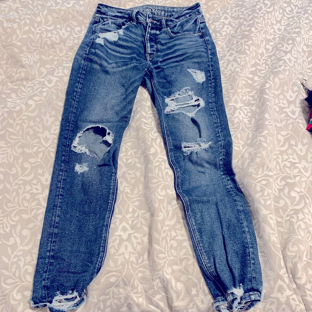 American Eagle distressed loose fit jeans